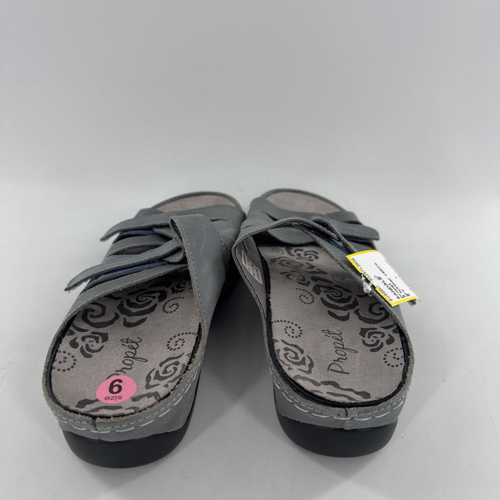 9 leather velcro strap sandal