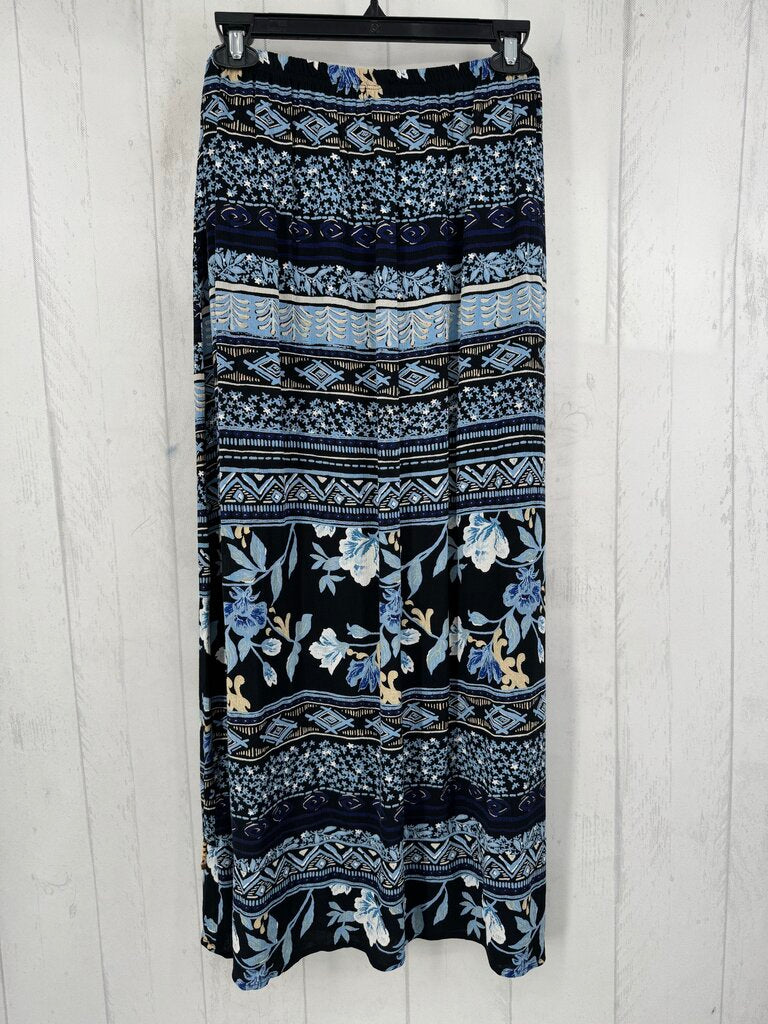 XL printed pull-on skirt