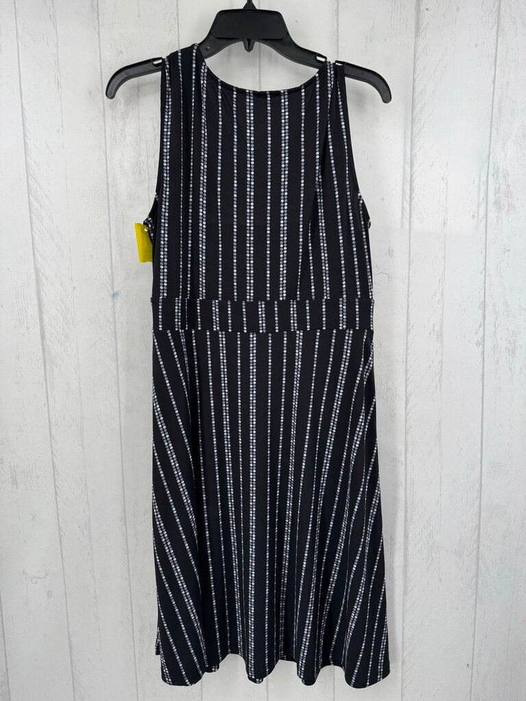 M circles print v-neck slvls dress