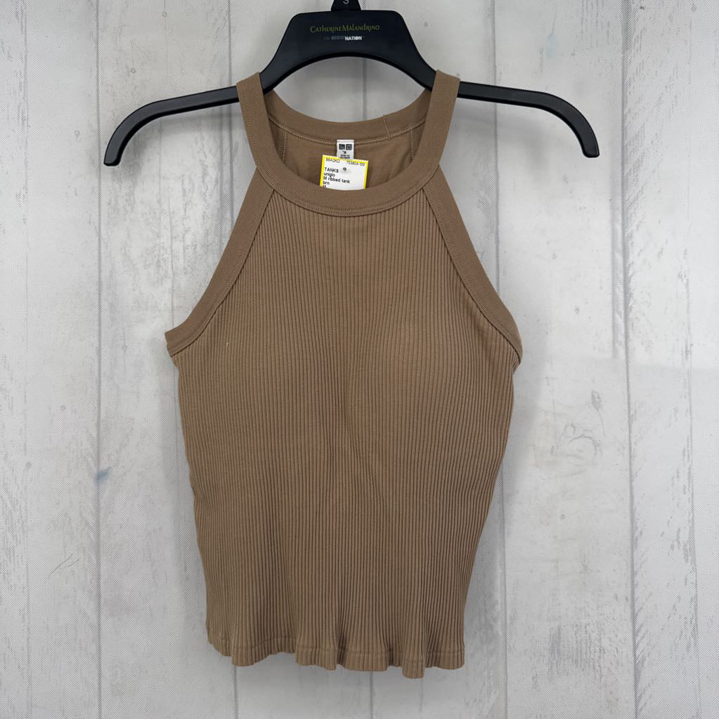 M ribbed tank