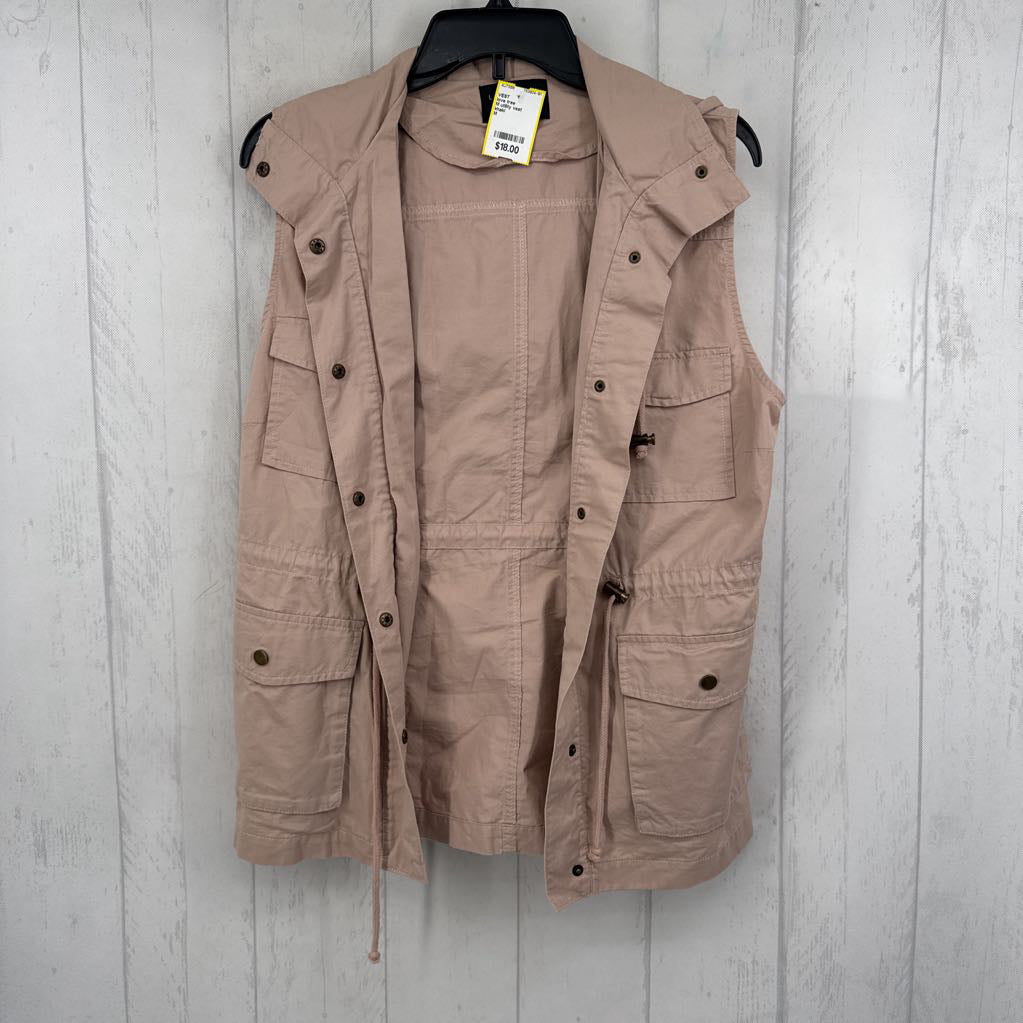 M utility vest
