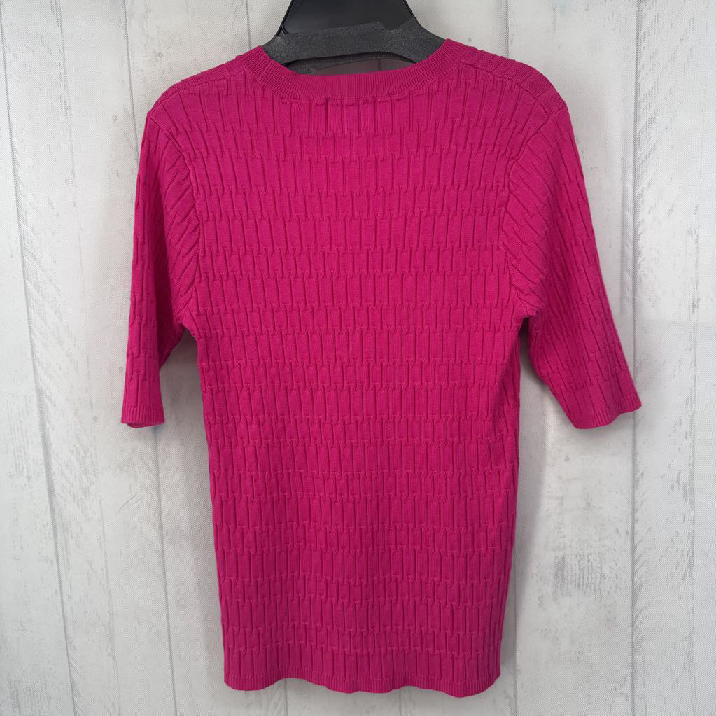 R68 L textured s/s sweater
