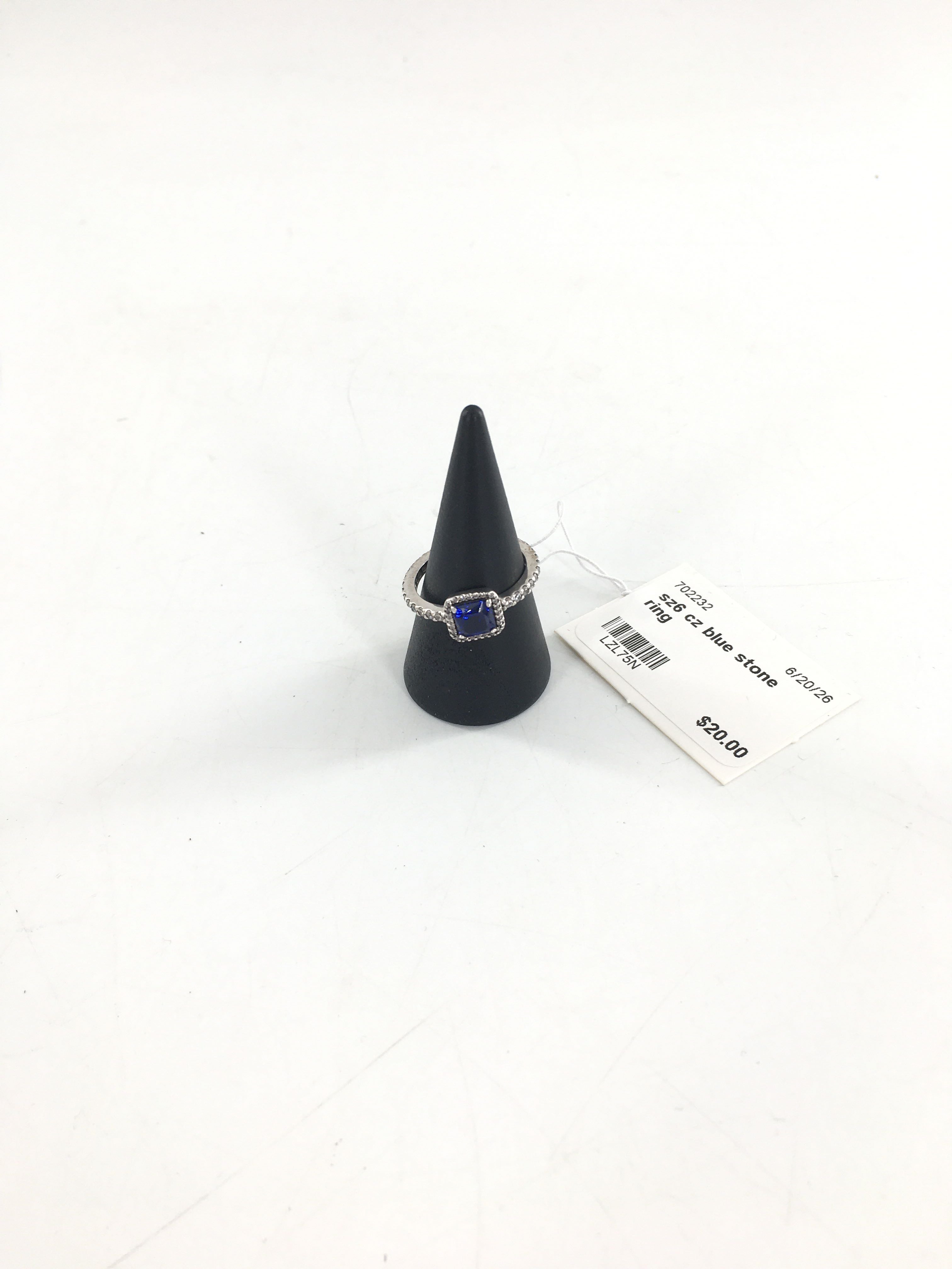 sz6 cz blue stone ring