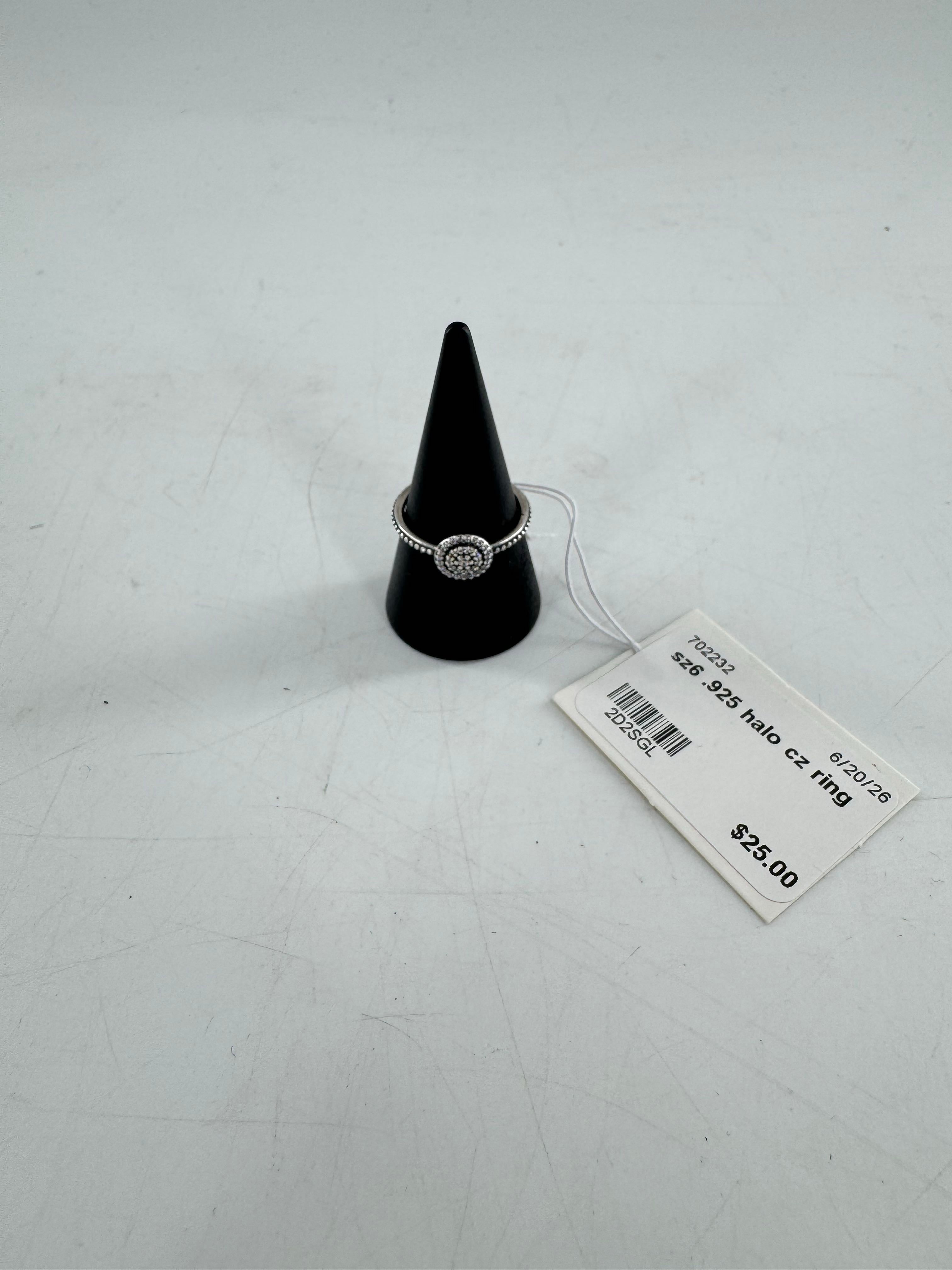 sz6 .925 halo cz ring