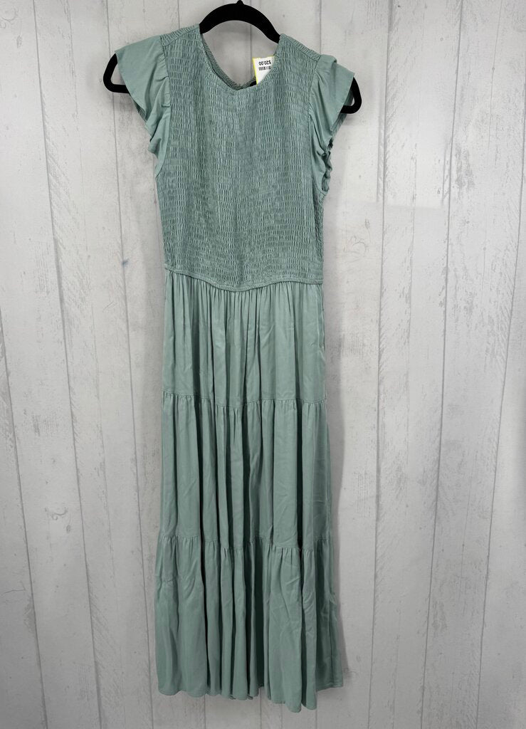 S smocked s/s tiered dress