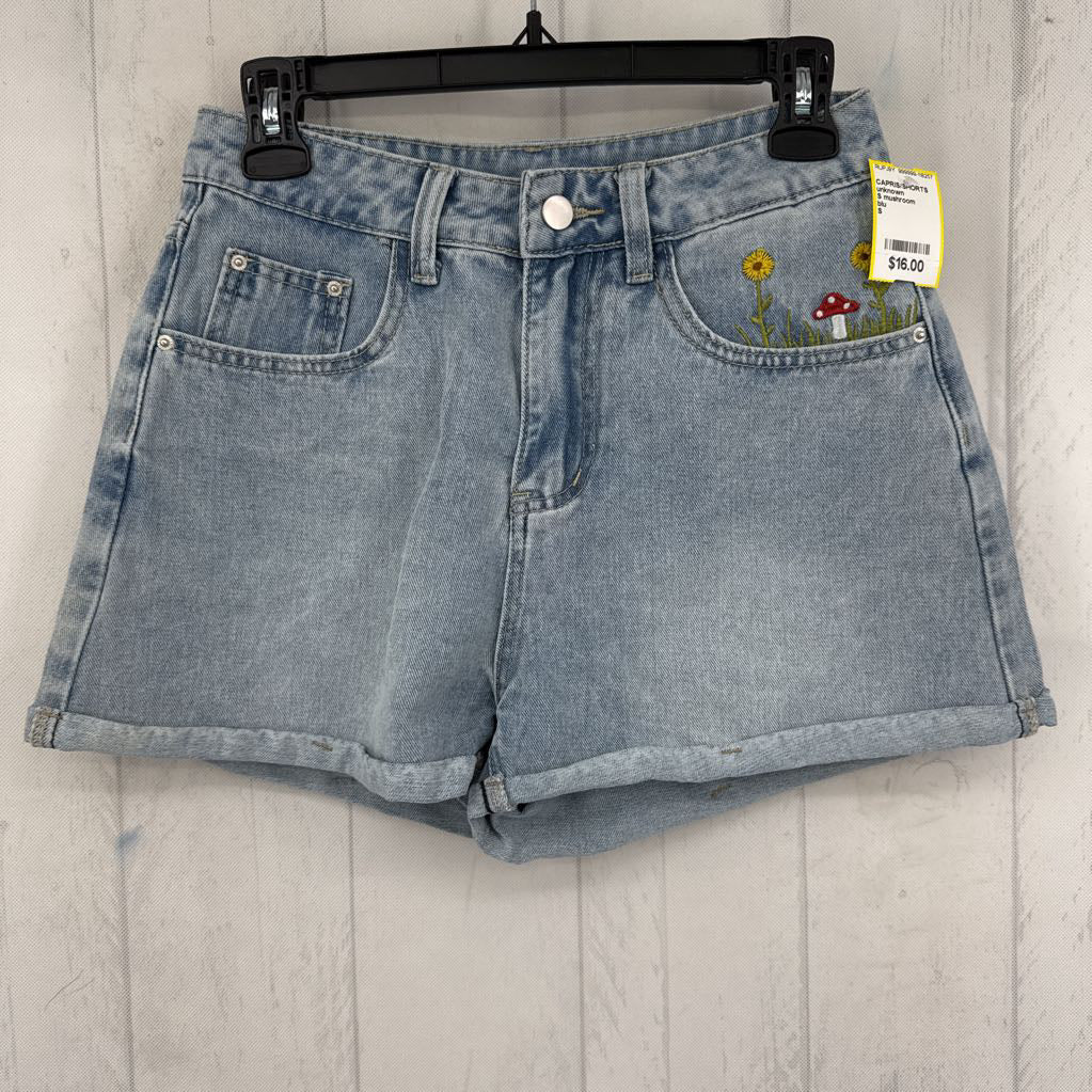 S mushroom embroidered jean shorts