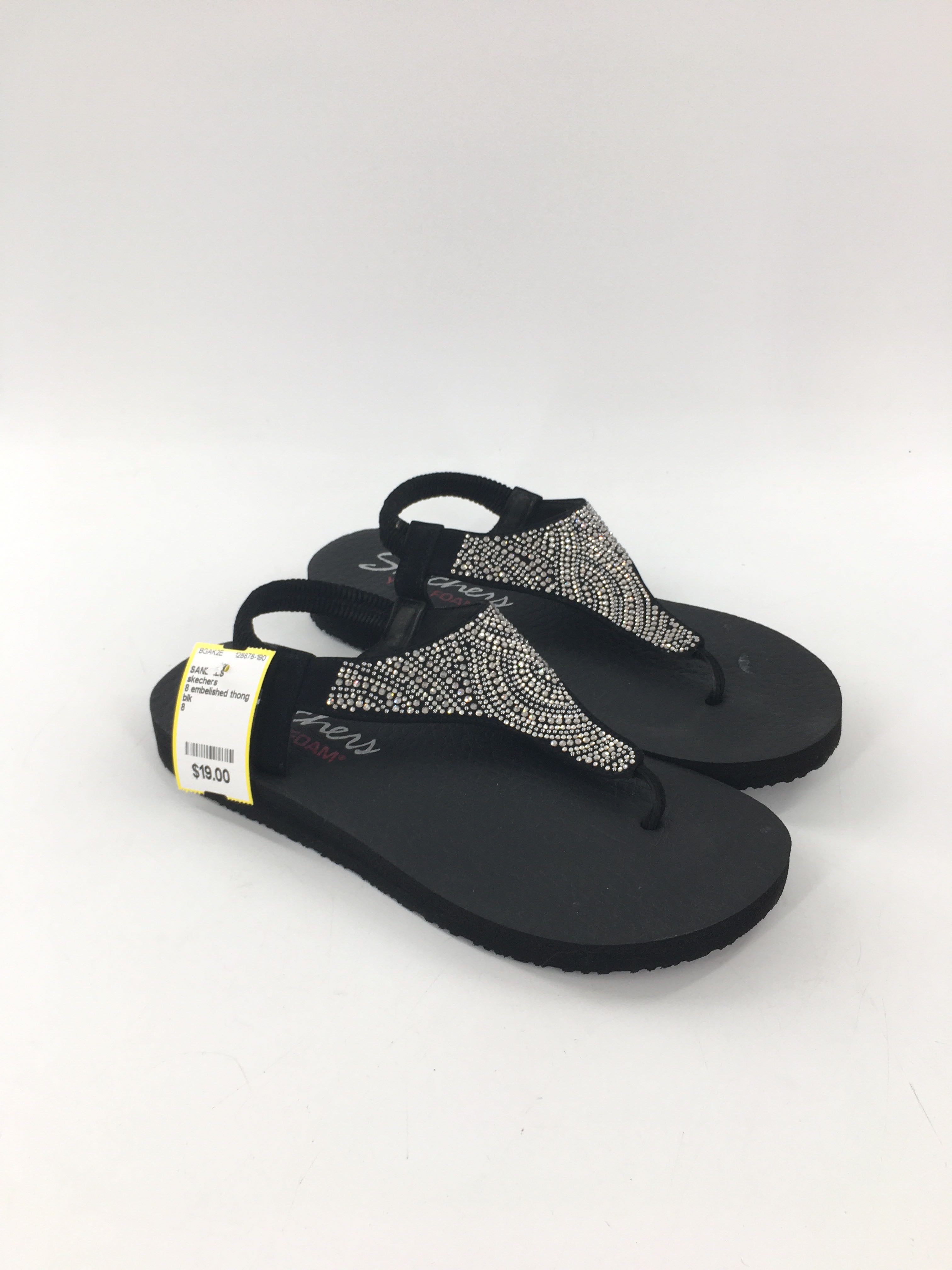 8 embelished thong sandal