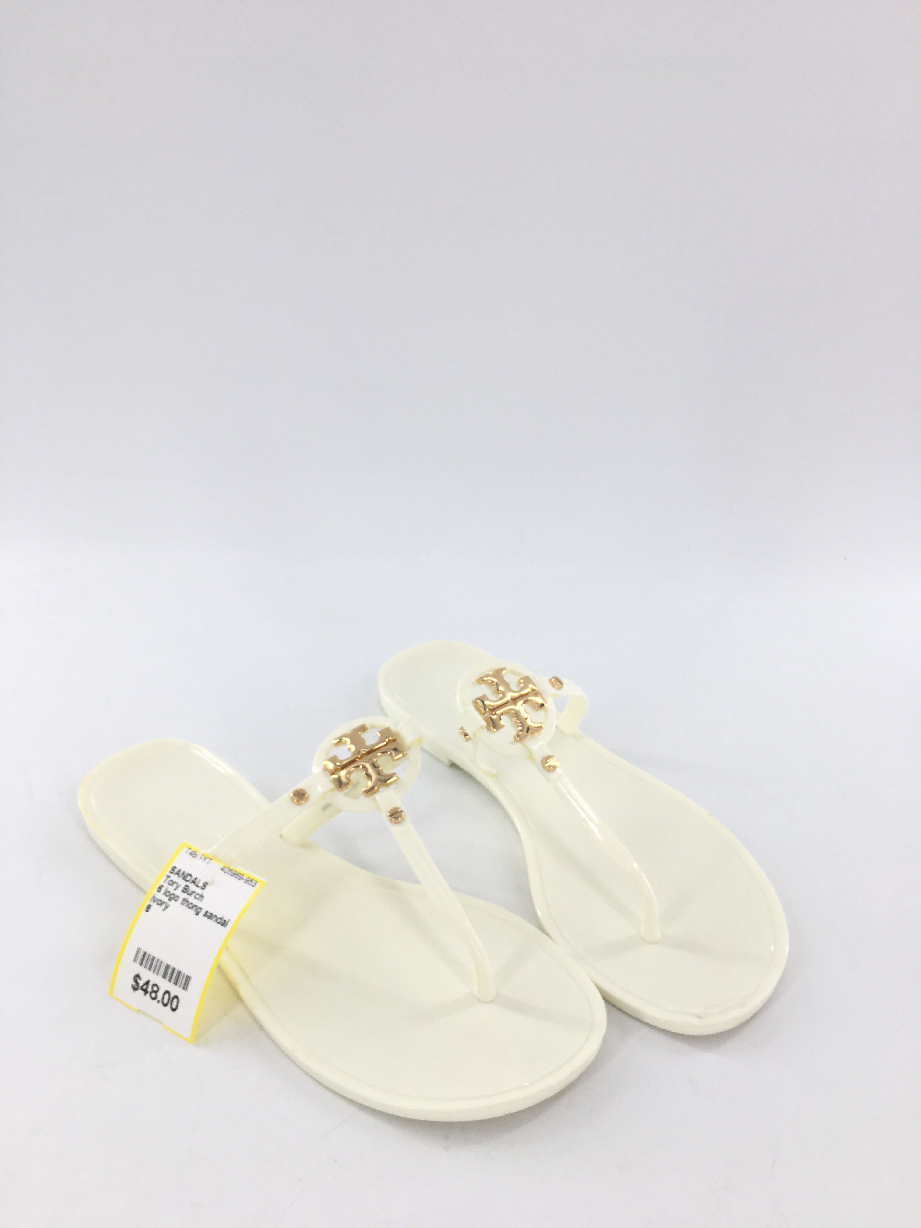 6 logo thong sandal