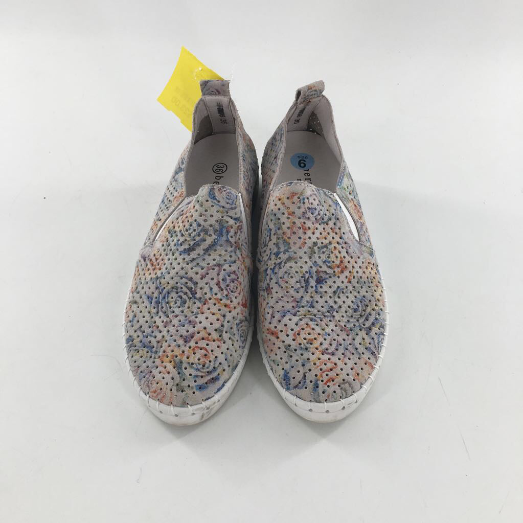 5.5 perforatedf leather flo slip-ons
