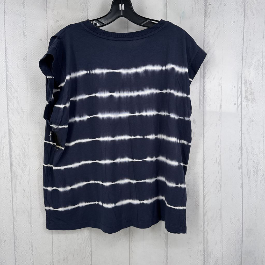 L tie-dye top