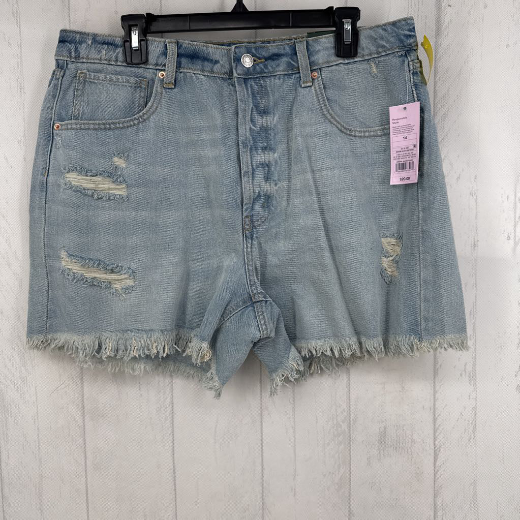R20 14 distressed shorts