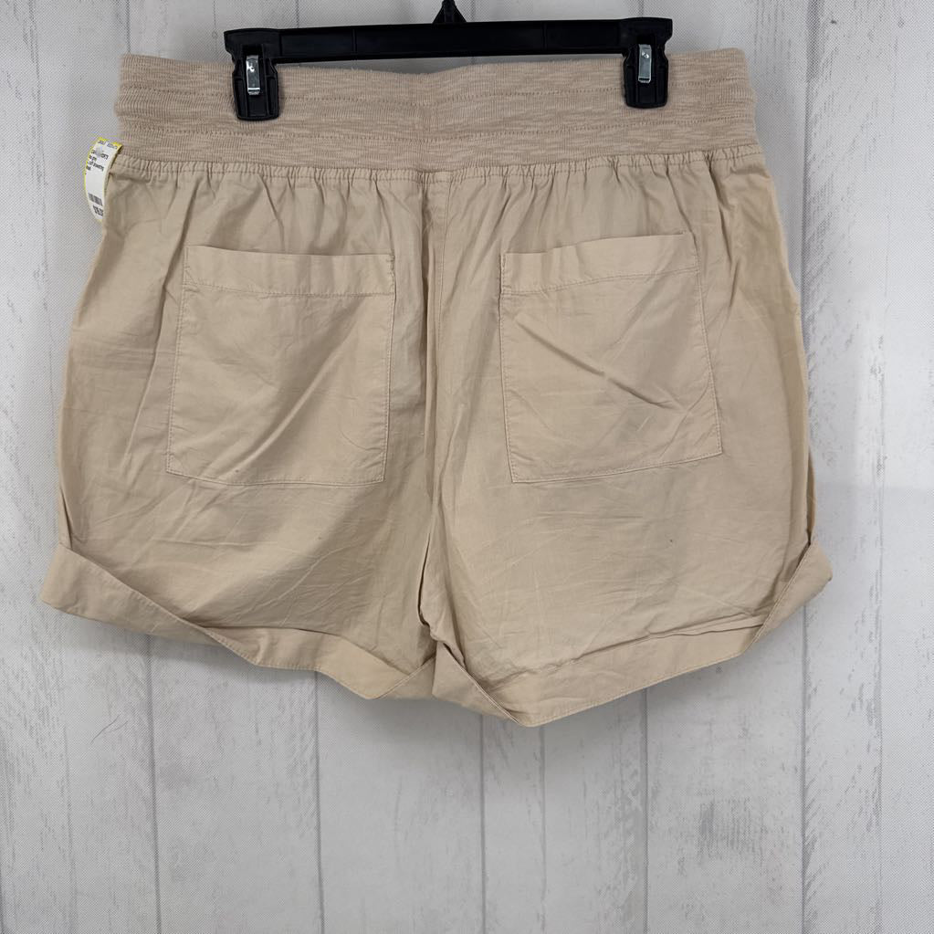 L cuff drawstring shorts