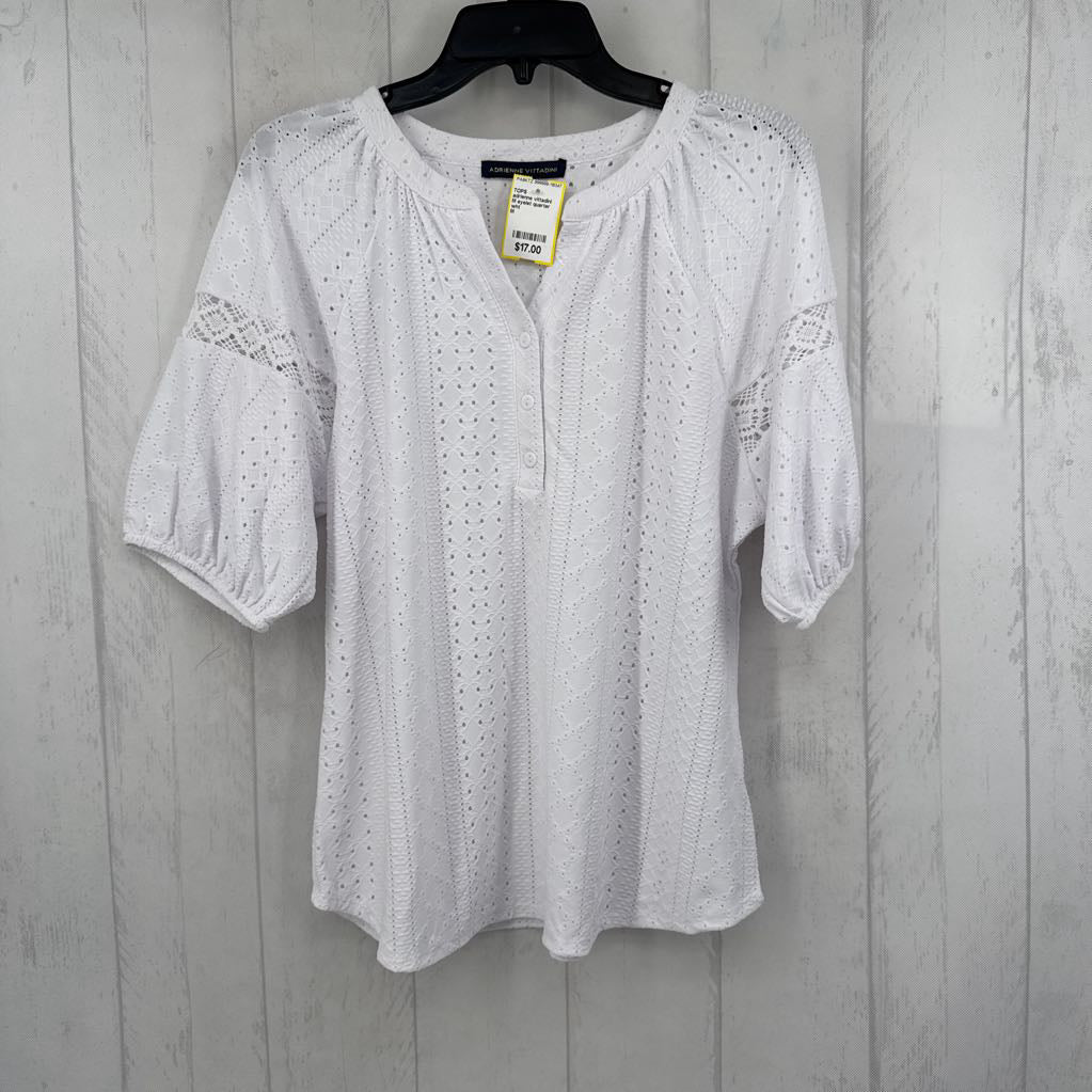 M eyelet quarter button down s/s top