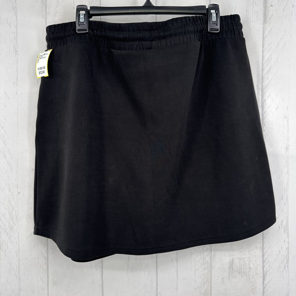 XL pull-on skort