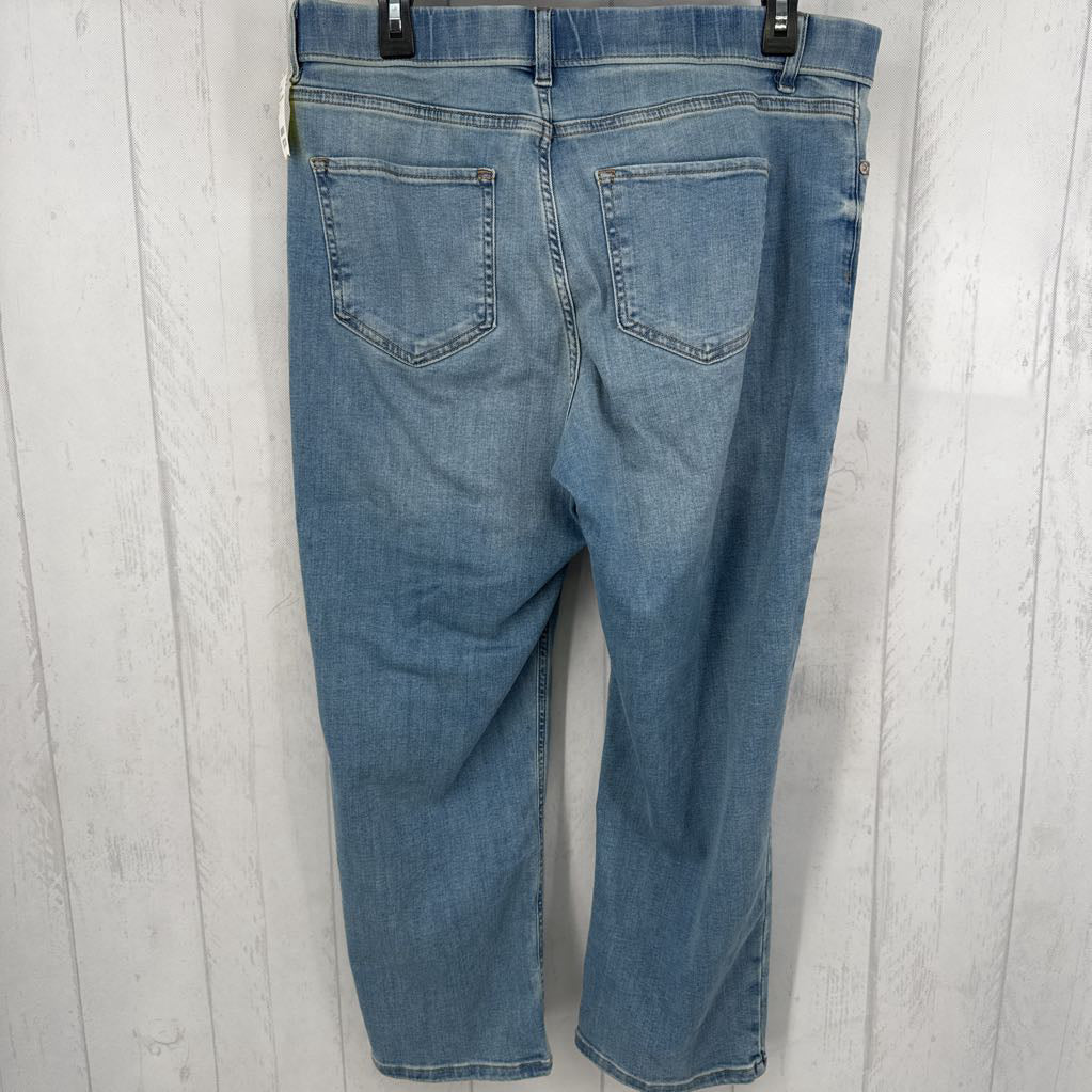 10 hi-rise straight leg crop jean
