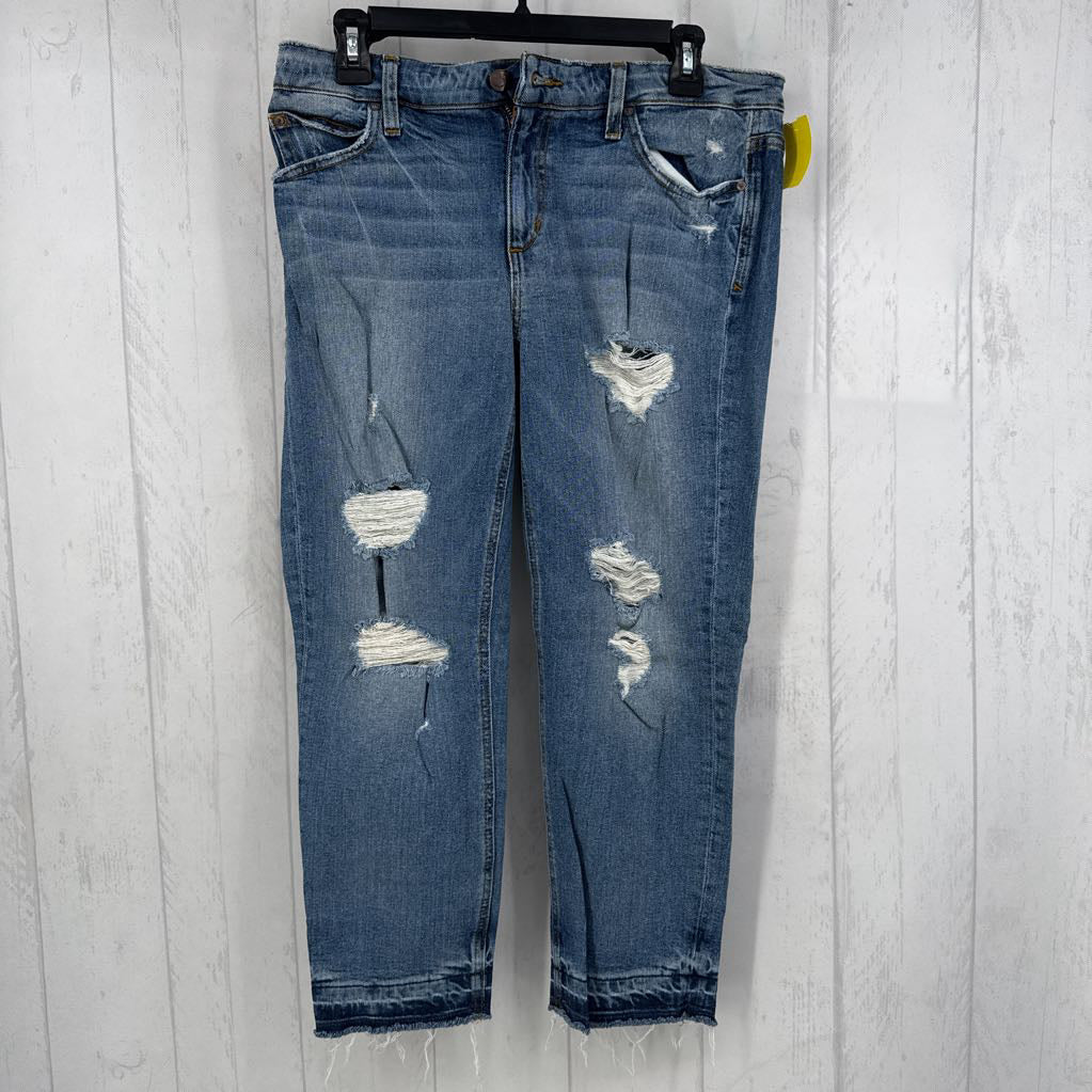 28 distressed jeans