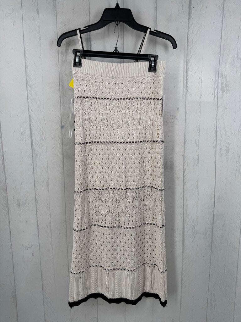 2pc XS/S sweater tank/skirt set