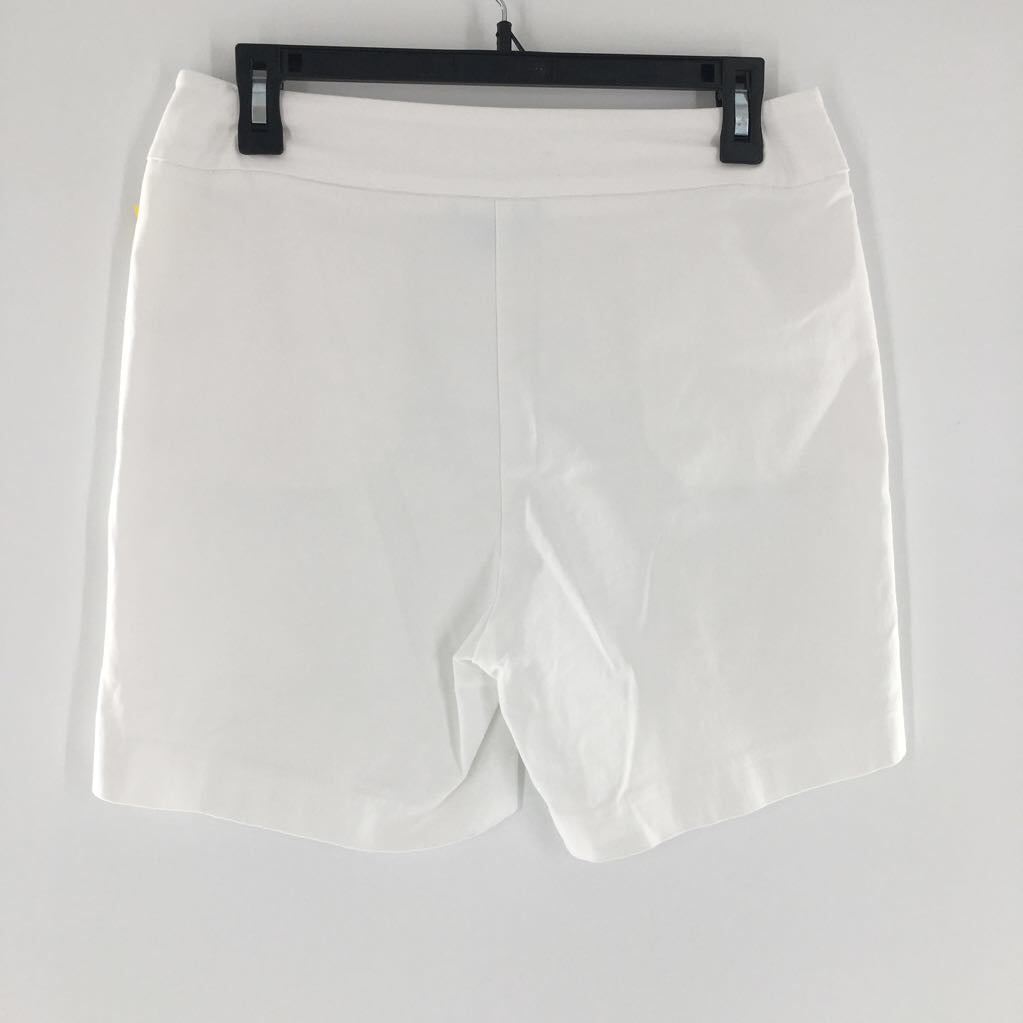 8 pull-on shorts