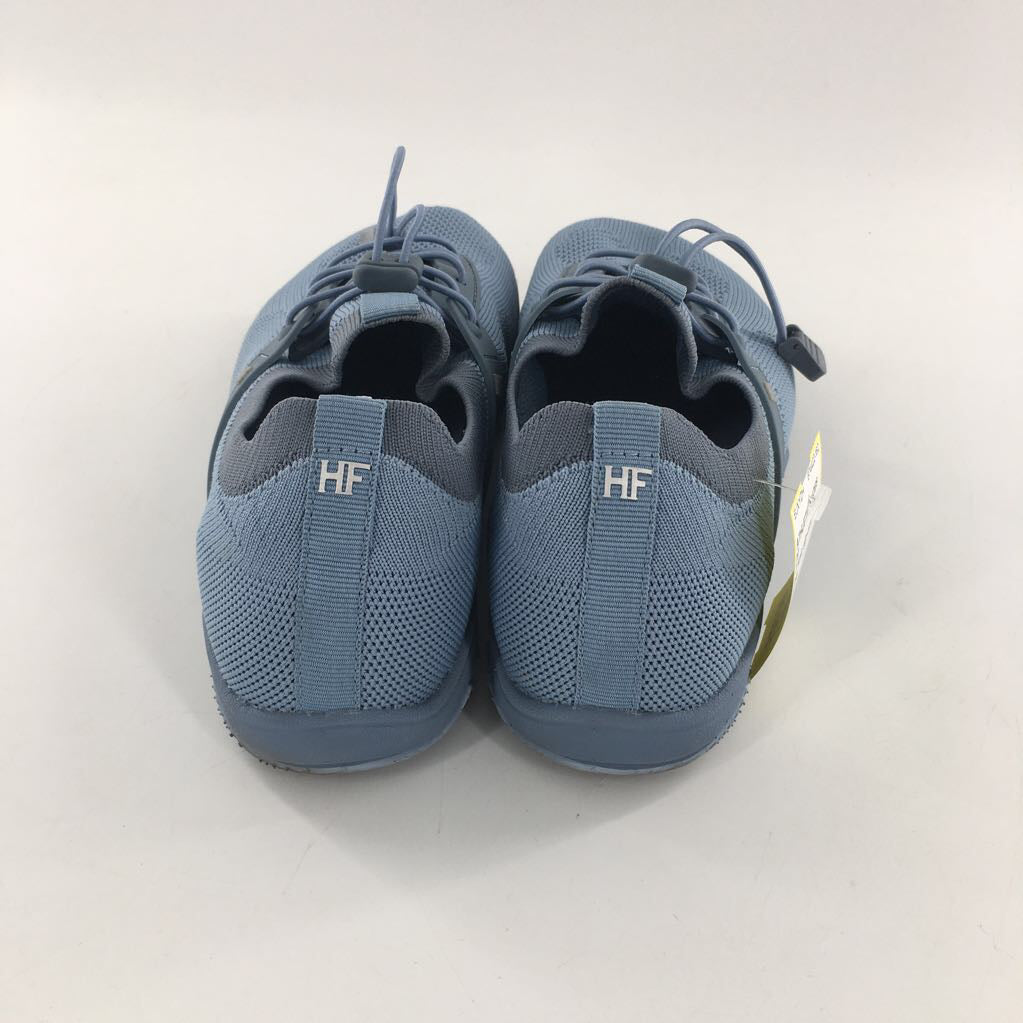 7 knit slip-ons