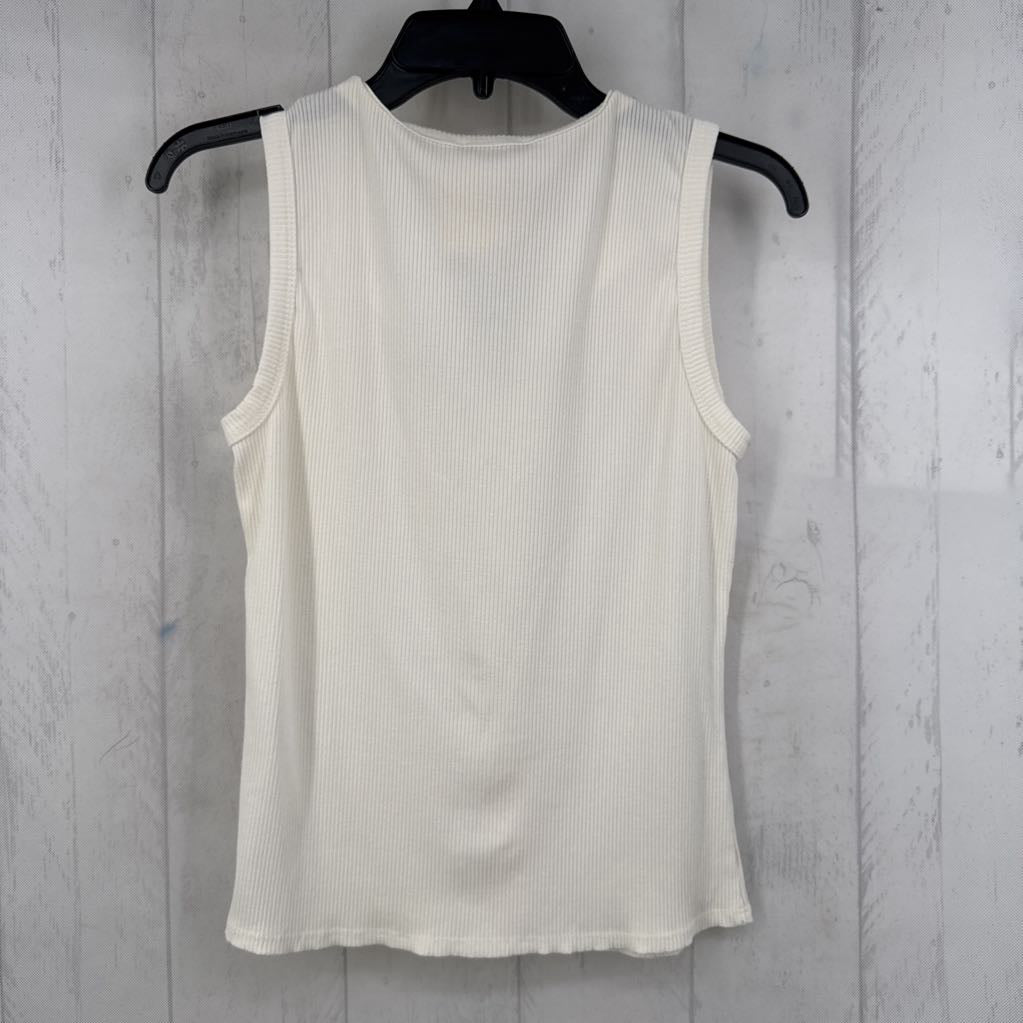 M ribbed button tank