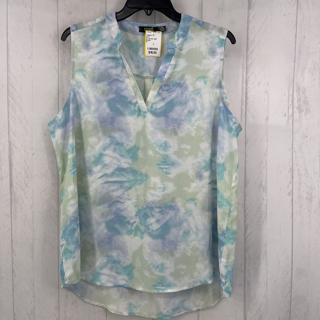 XL tie-dye split neck tank