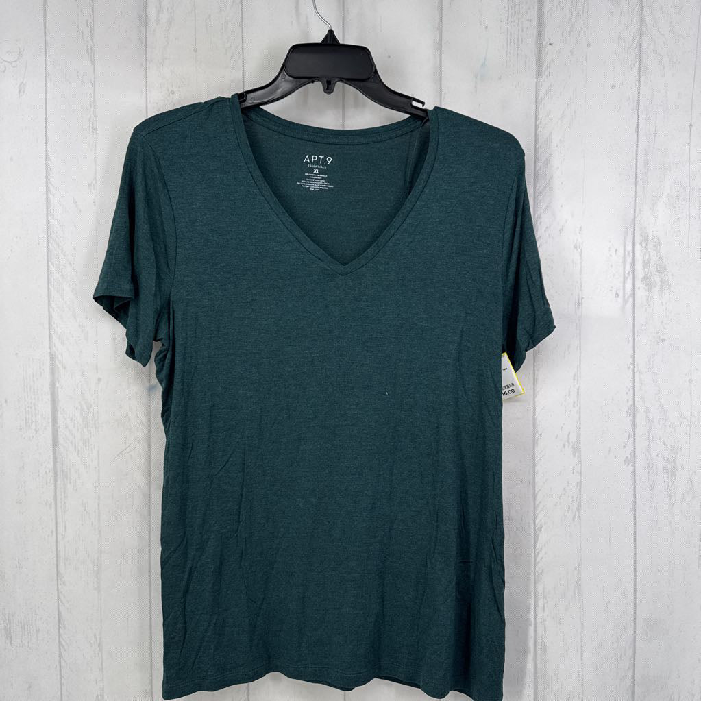 XL v-neck s/s tee