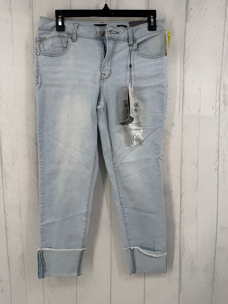 8 cuffed skinny jean