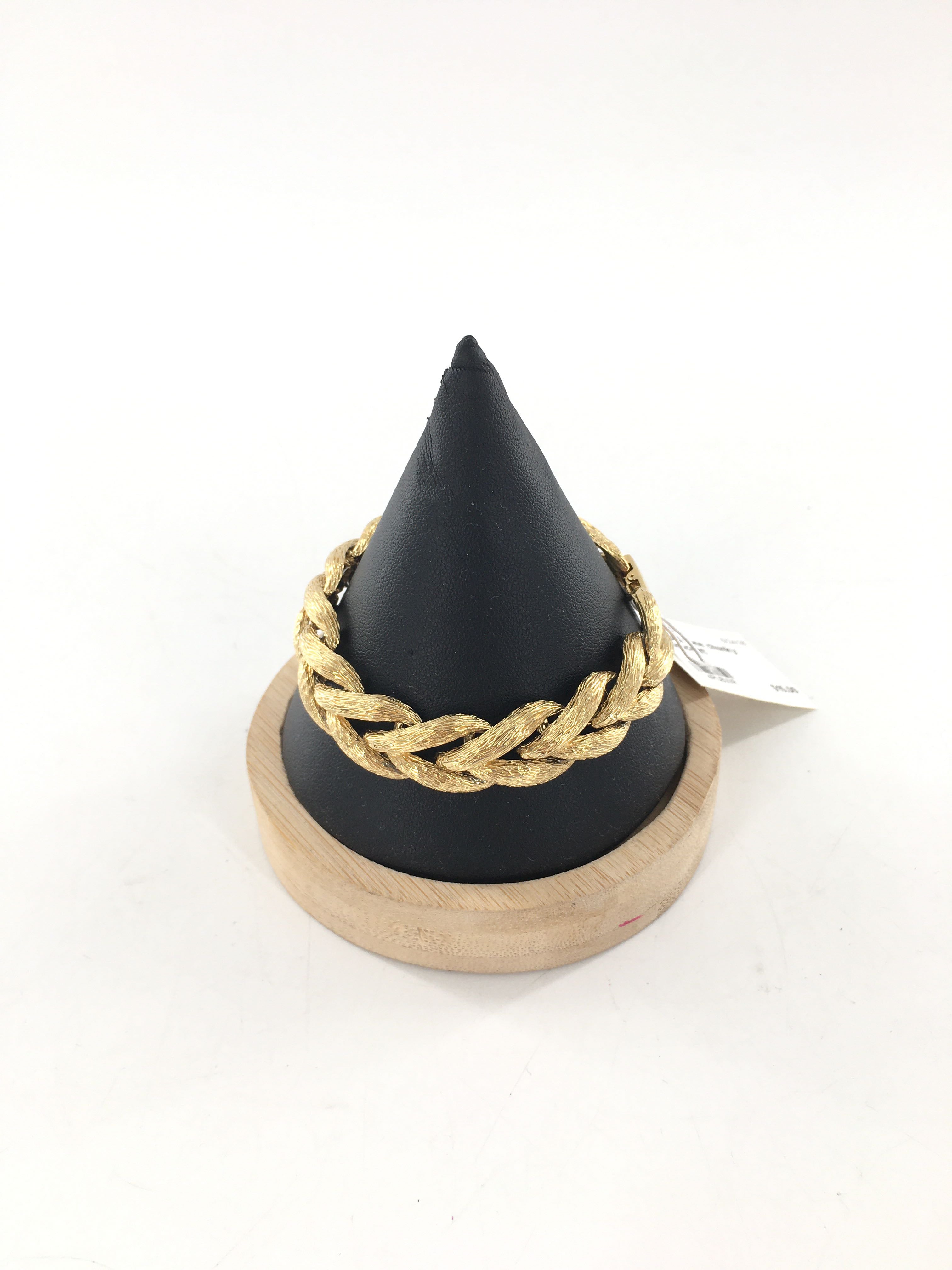 gold tone chunky bracelet