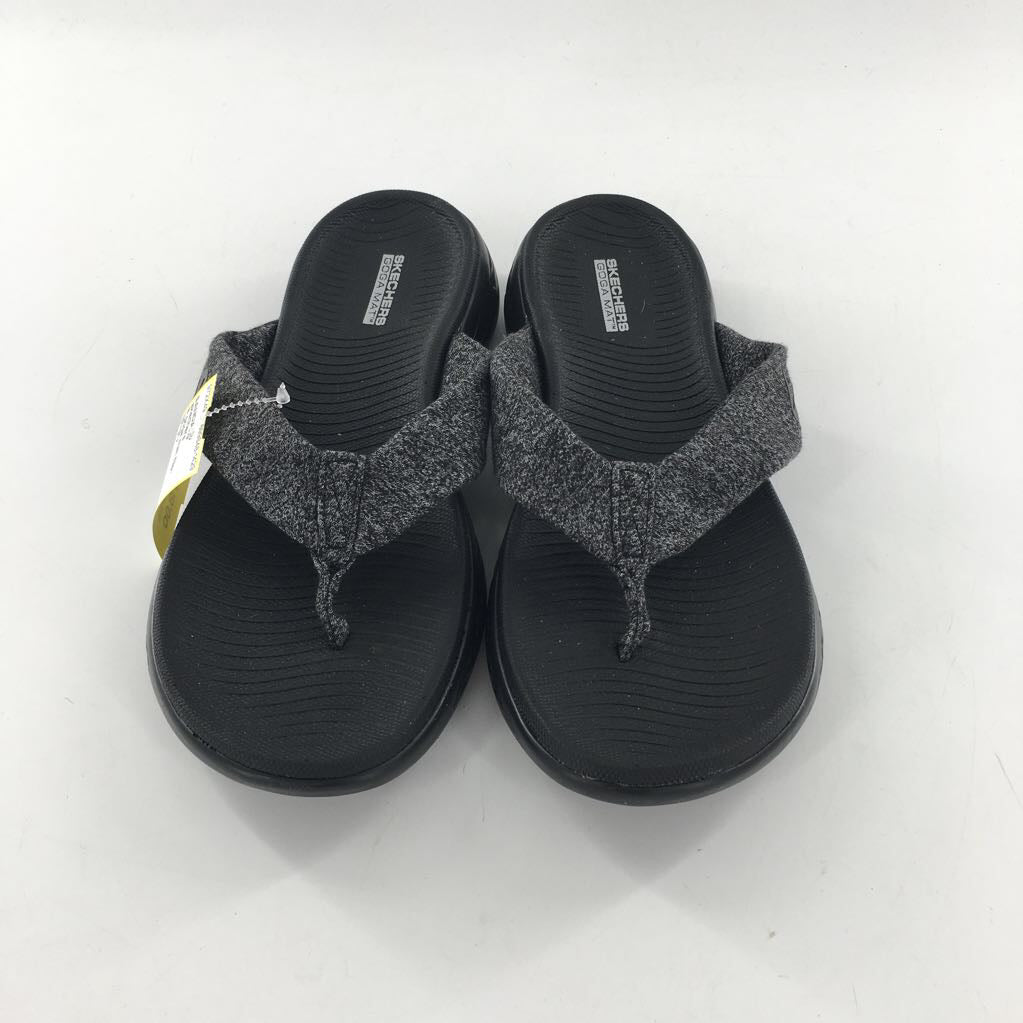 8 goga mat flip-flops