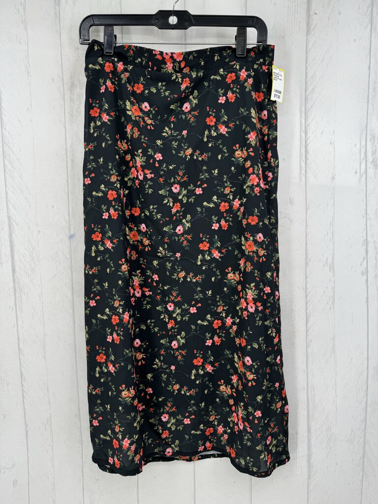 L pull-on flo print skirt