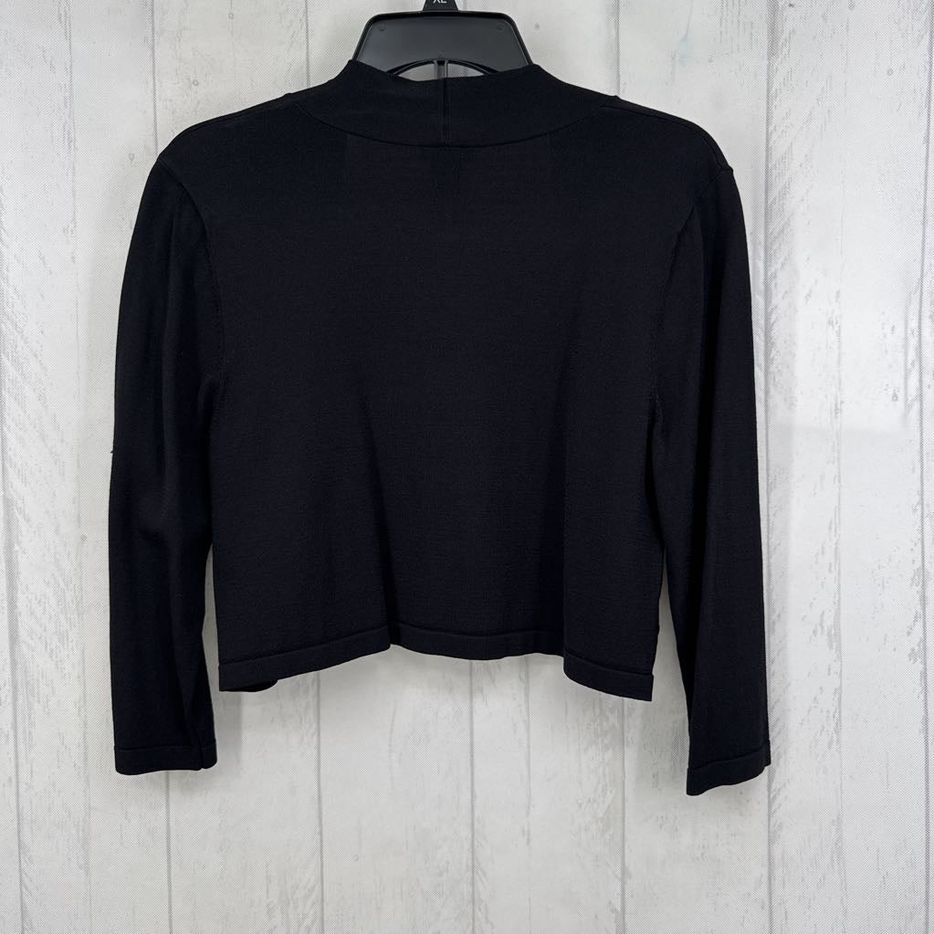 L shrug cardi