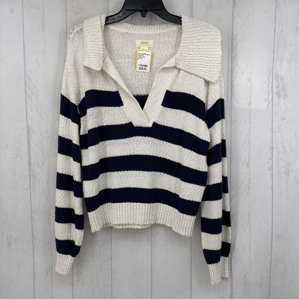 M split neck sweater
