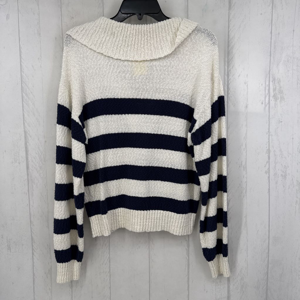 M split neck sweater