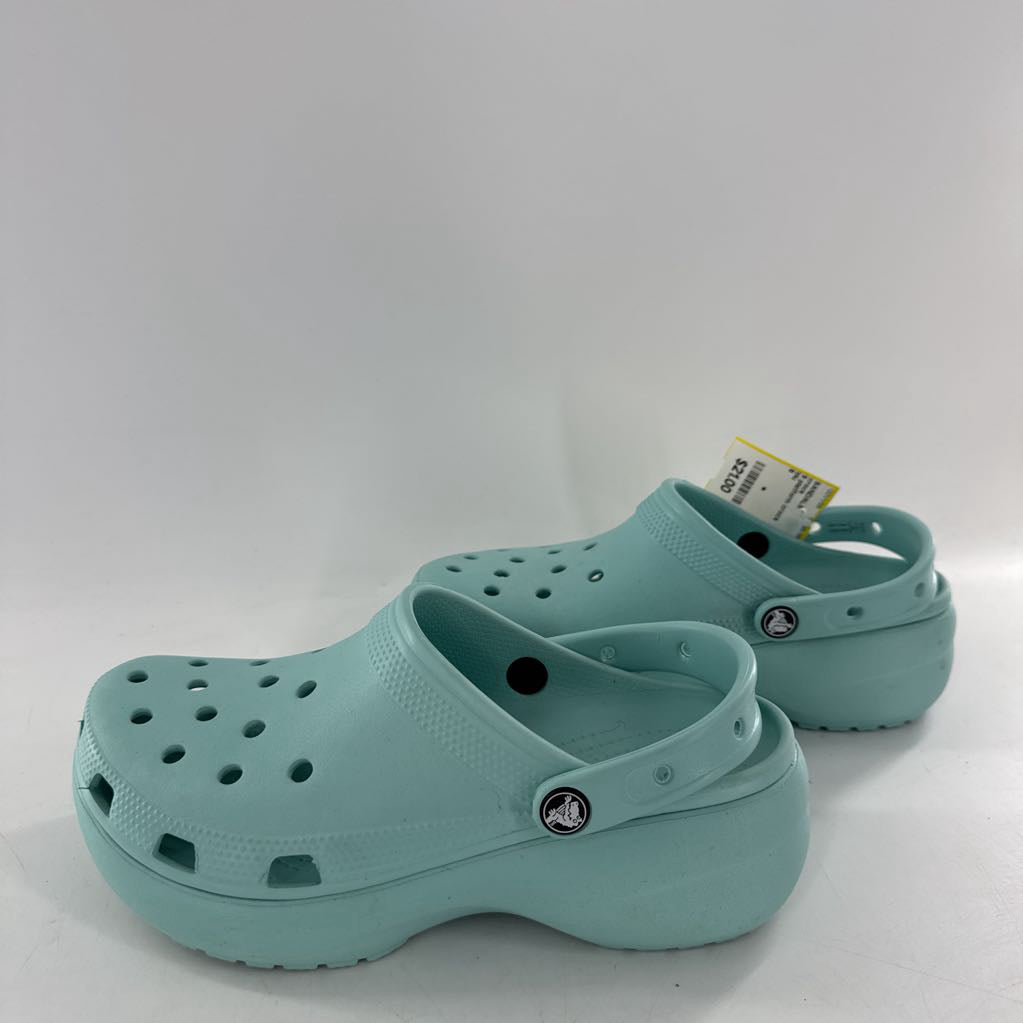 9 platform crocs