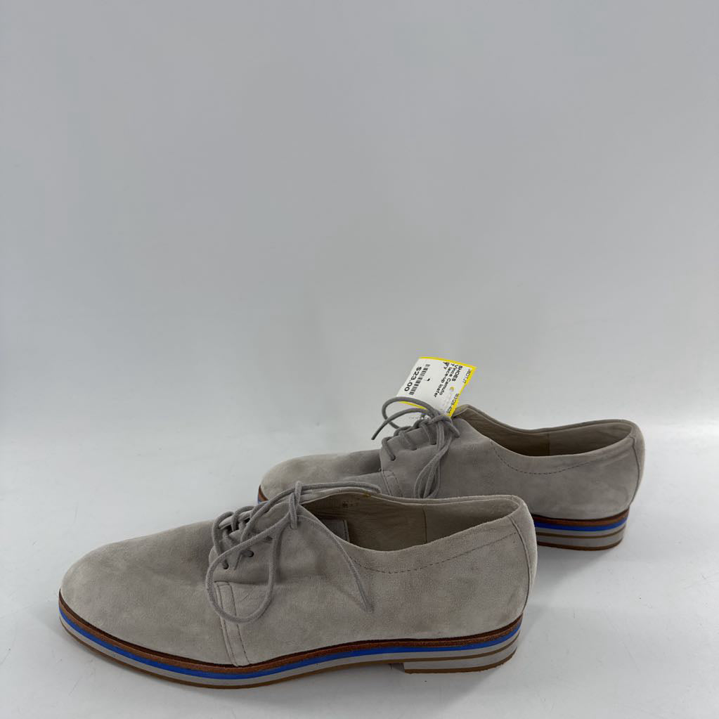 7 lace-up loafer
