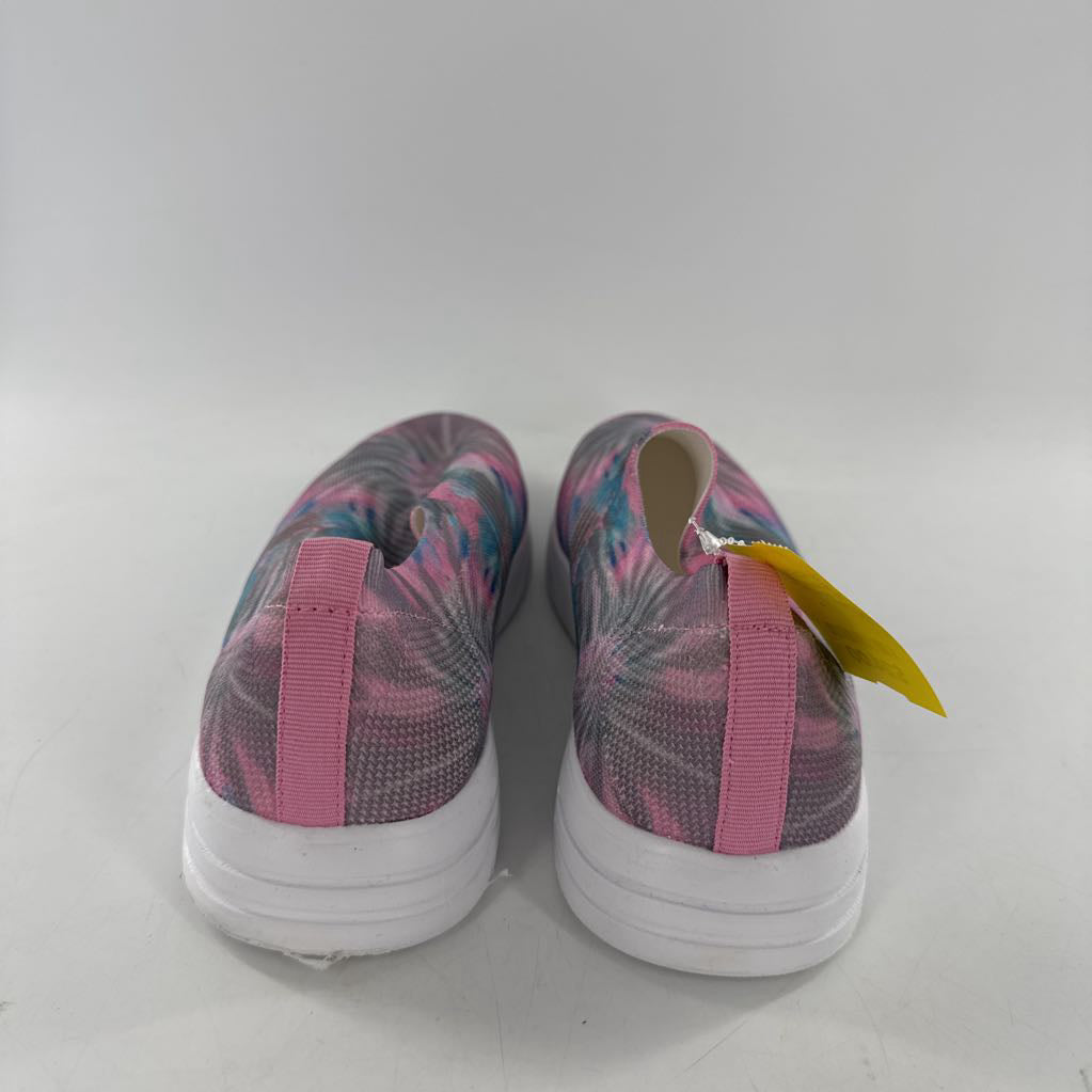 9 tie-dye slip-on sneaker