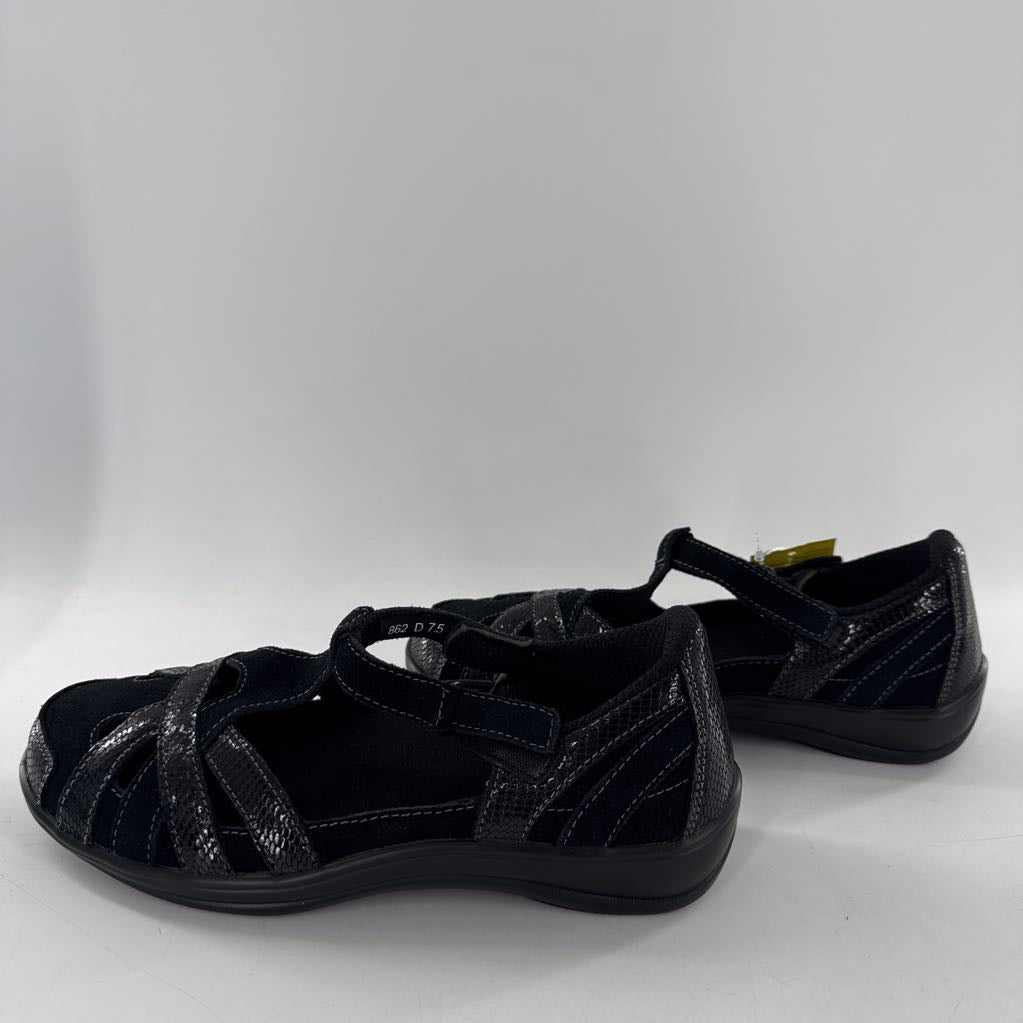7.5 t-strap shoes