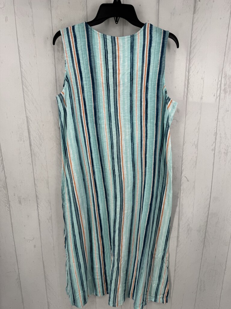 XLp striped v-neck slvls dress