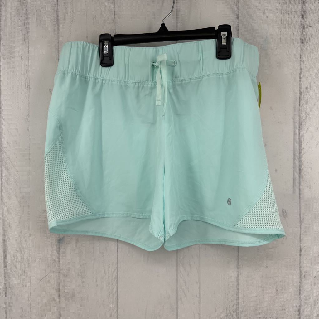 M pull-on shorts