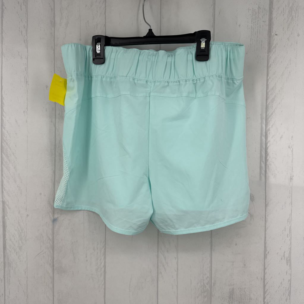 M pull-on shorts