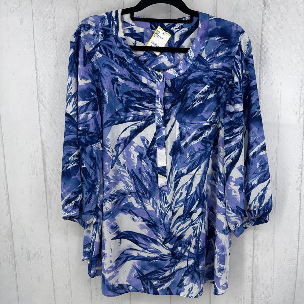 2X printed 1/2 button down 3/4 slv top