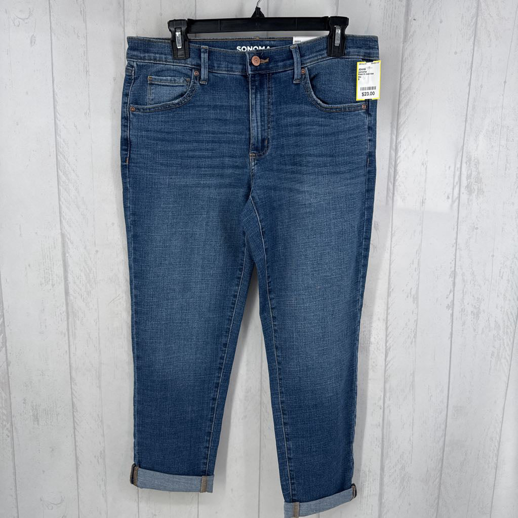 R44 8 mid-rise girlfriend jean