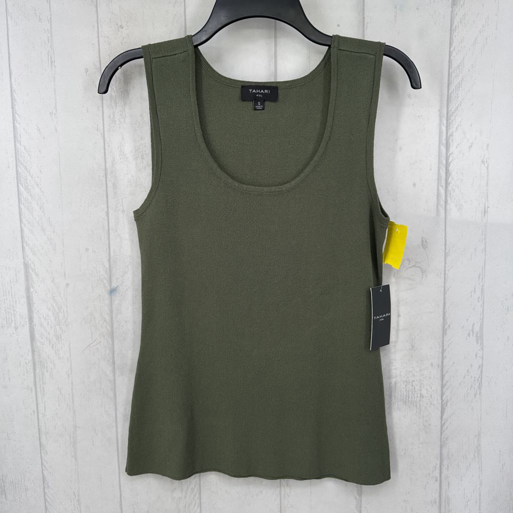 R49 S tank sweater