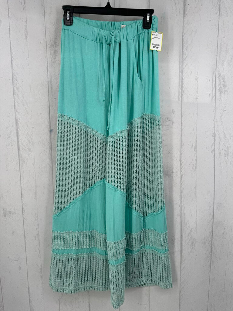 L crochet detail wide leg pant