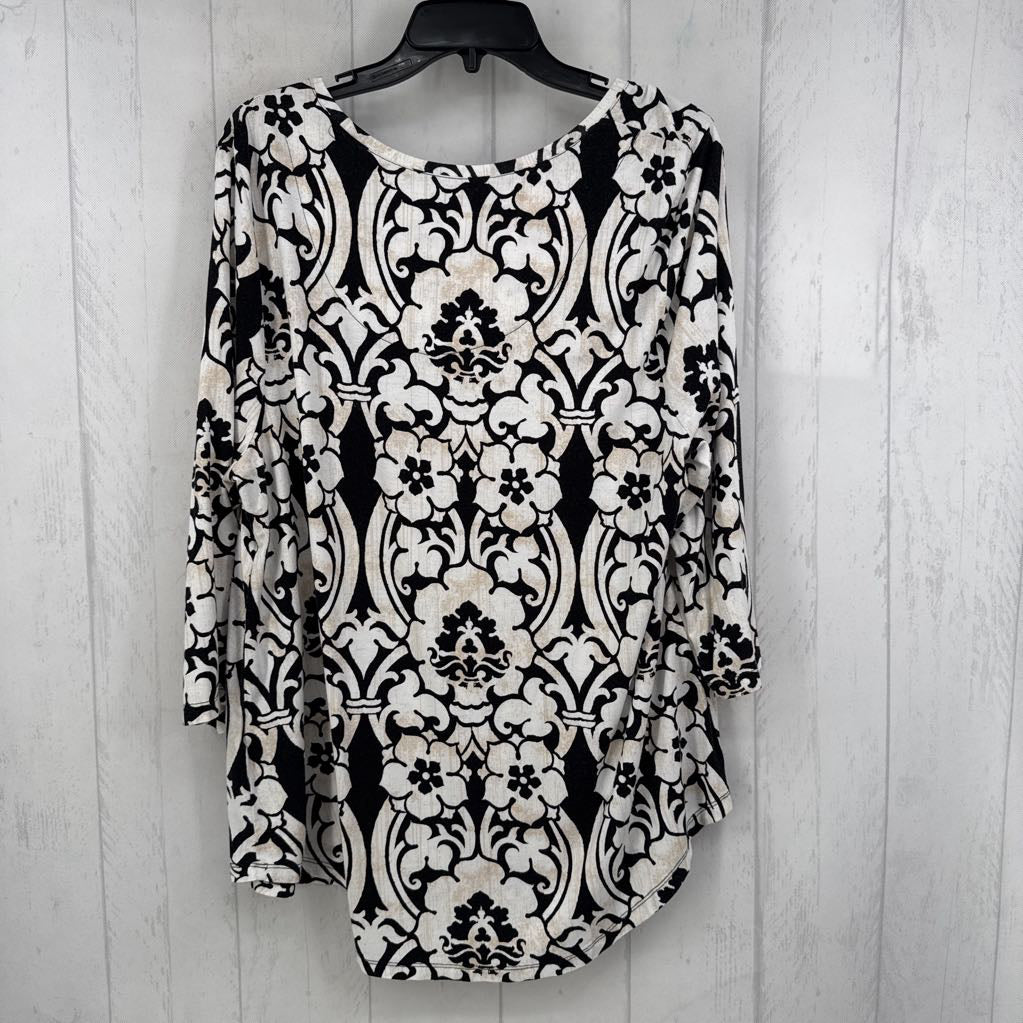 XL printed 3/4 slv top