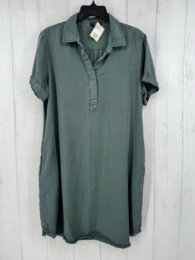 XL split neck s/s dress