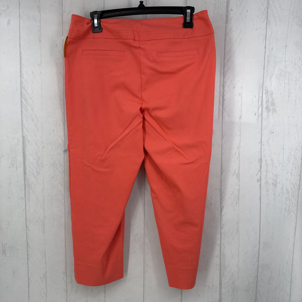 8 pull-on capris