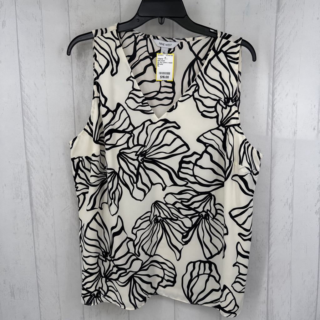 XL flo l print v-neck tank