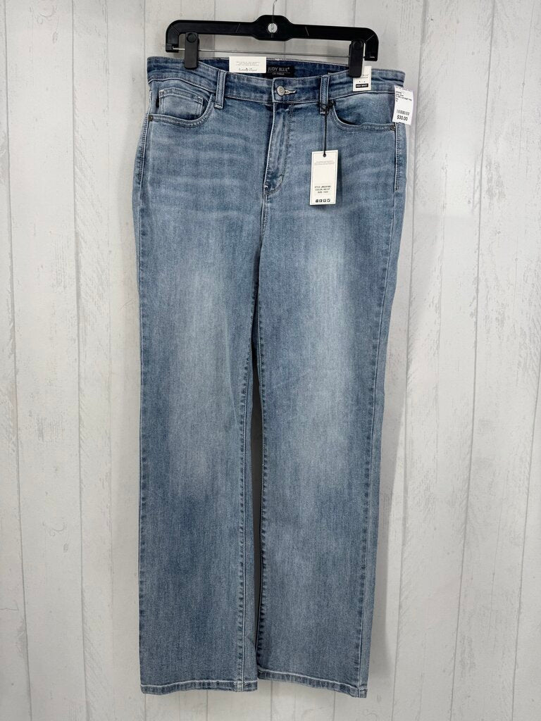13 90's straight leg jean