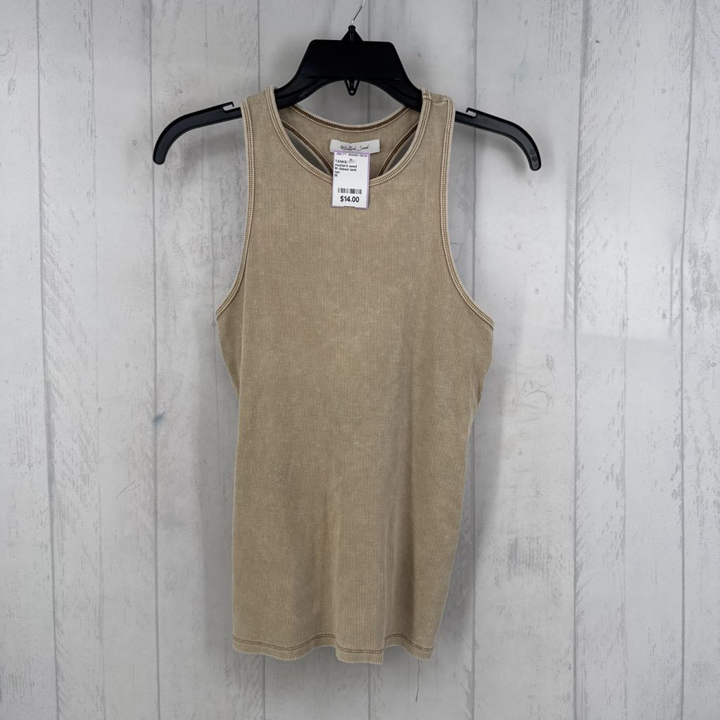 M ribbed tank